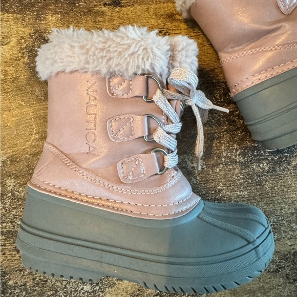 Nautica toddler pink and gray winter duck boots - Picture 5 of 5